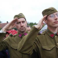 Odhalení pamětní desky ku příležitosti 100 let narození Františka Trejtnara Odhalení pamětní desky ku příležitosti 100 let narození Františka Trejtnara