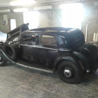 Mercedes Benz 230 (W143)