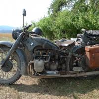 BMW R-12 se side